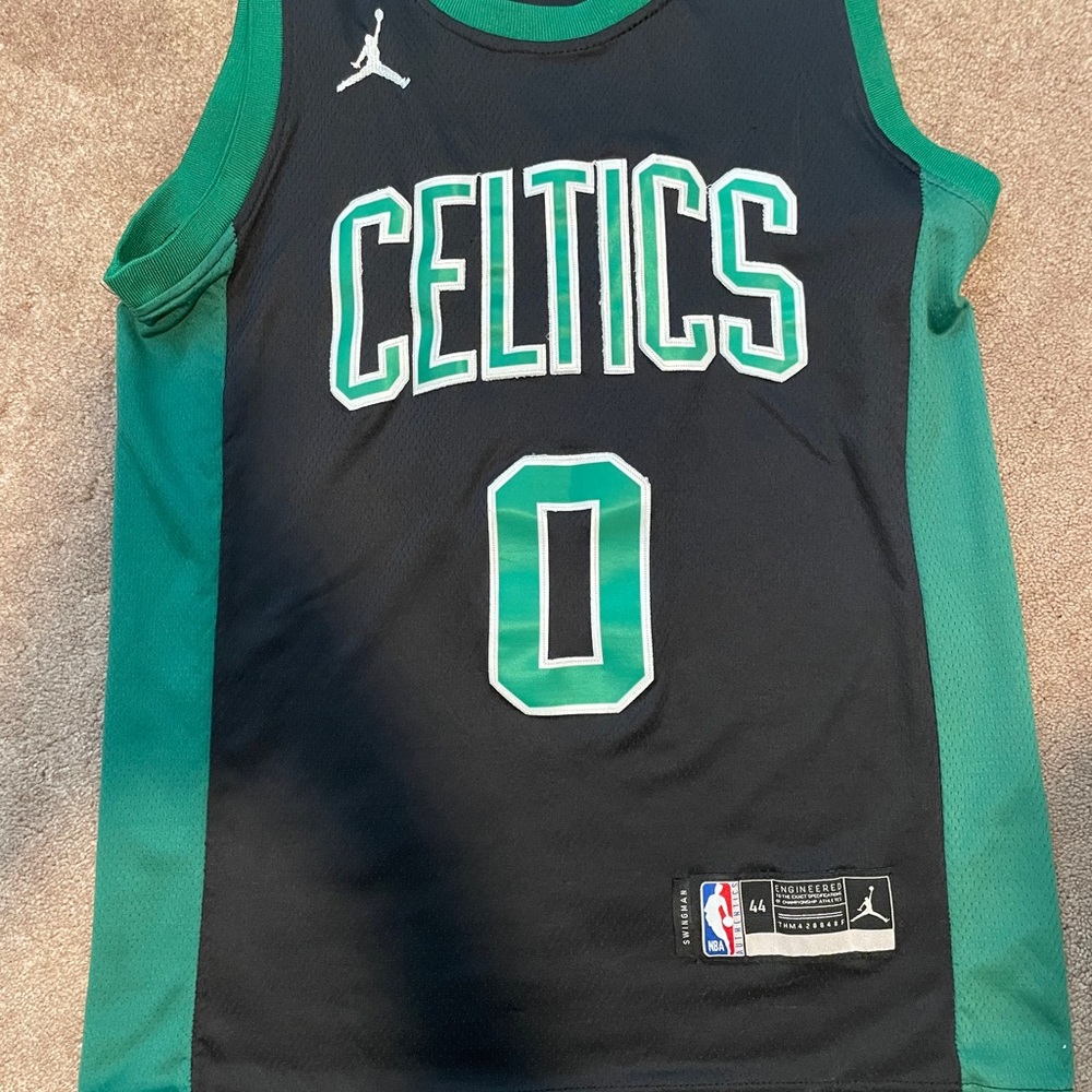 Jayson Tatum jersey
